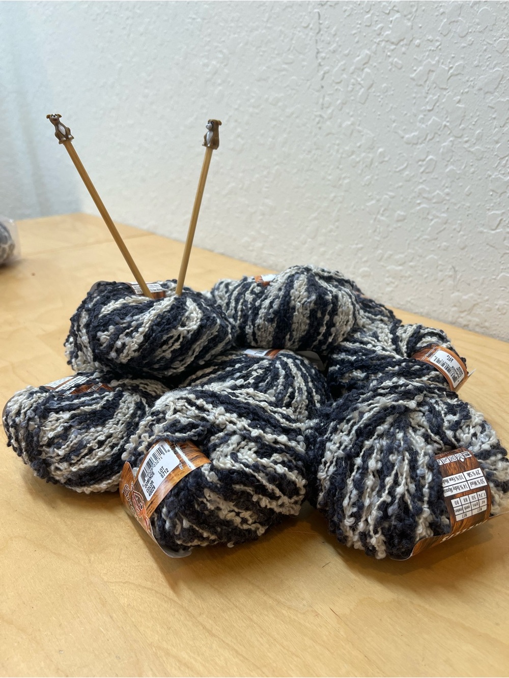 10 skeins Universal Thread Black & Cream Bouclé Yarn Bundle